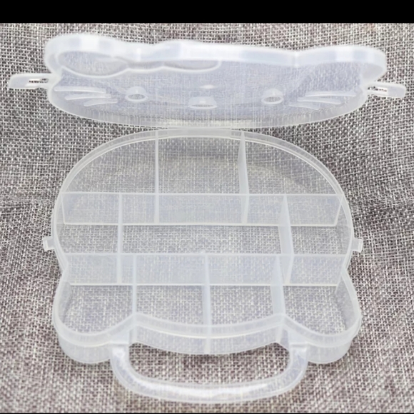 Hello Kitty Jewelry Box - Picture 7 of 12